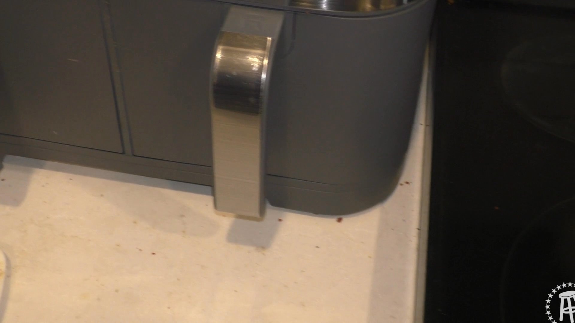Tank Cooks Breaded Chicken Breast in Air Fryer