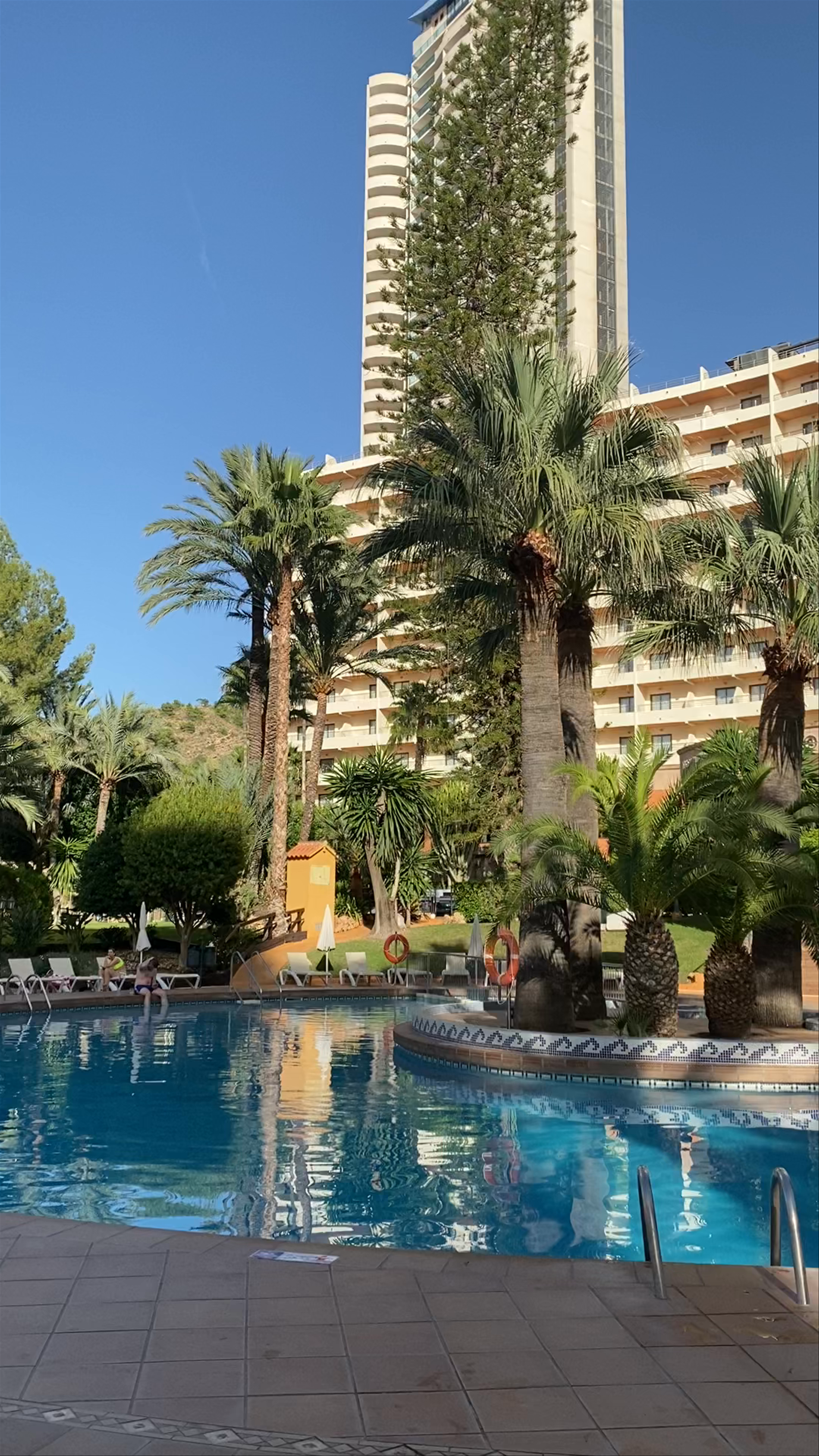 Sunny Relaxation at Hotel Benidorm East Poolside