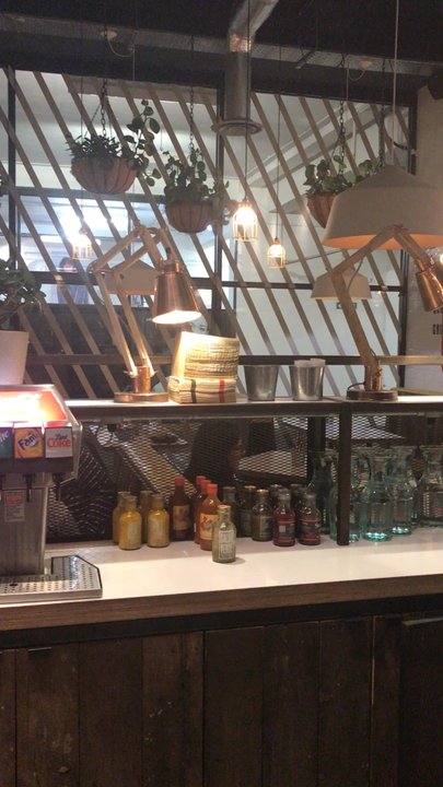 DF Tacos - Serve yourself drinks and order at the counter - Mexican Near Me - London, XGL
