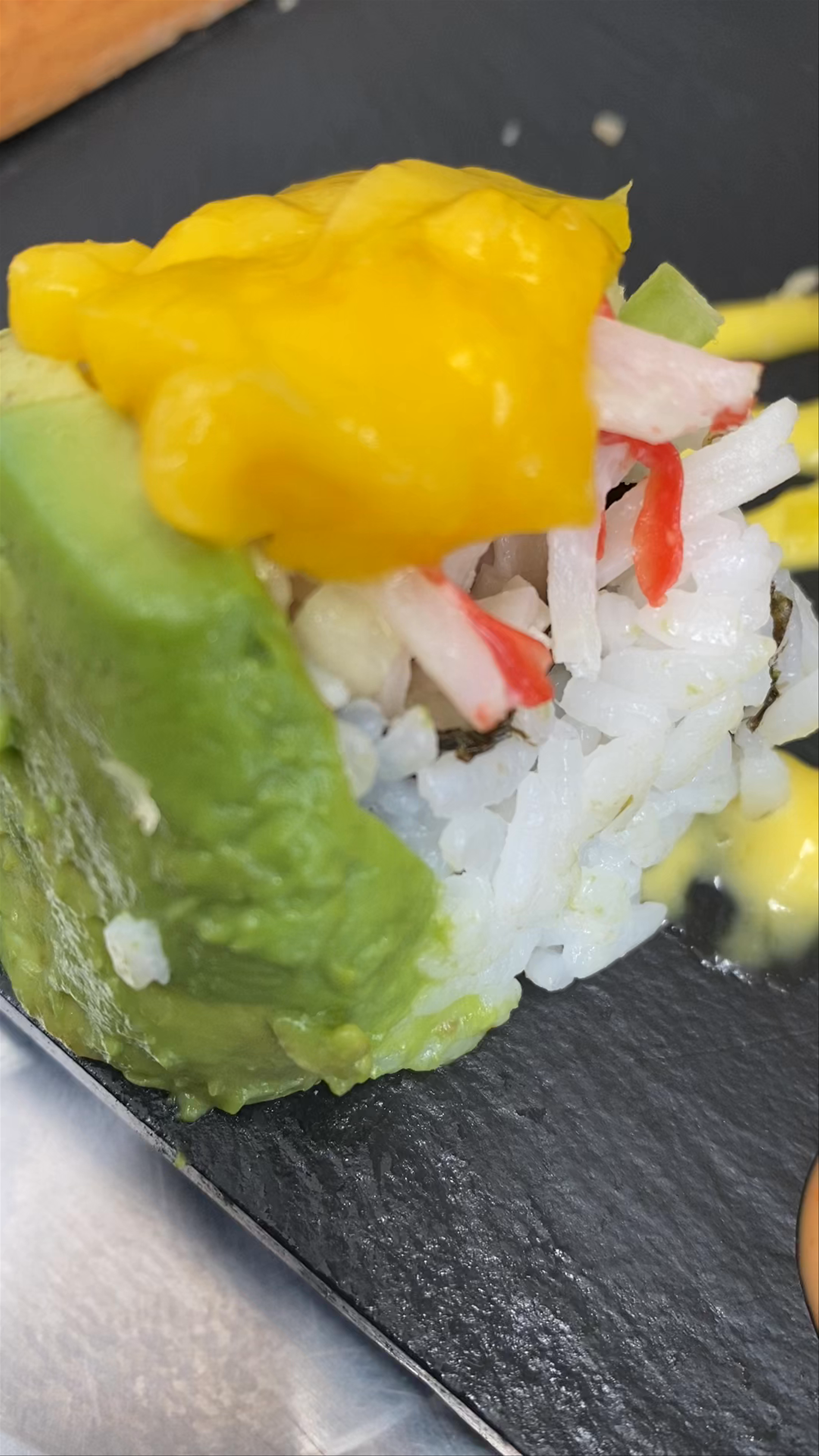 218 SUSHI BAR