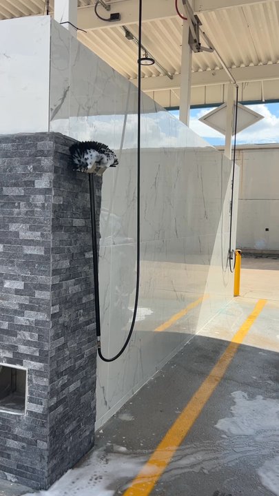 Gorilla Car Wash - Great place to hand wash your car - Car Wash Near Me - Pasadena, Texas