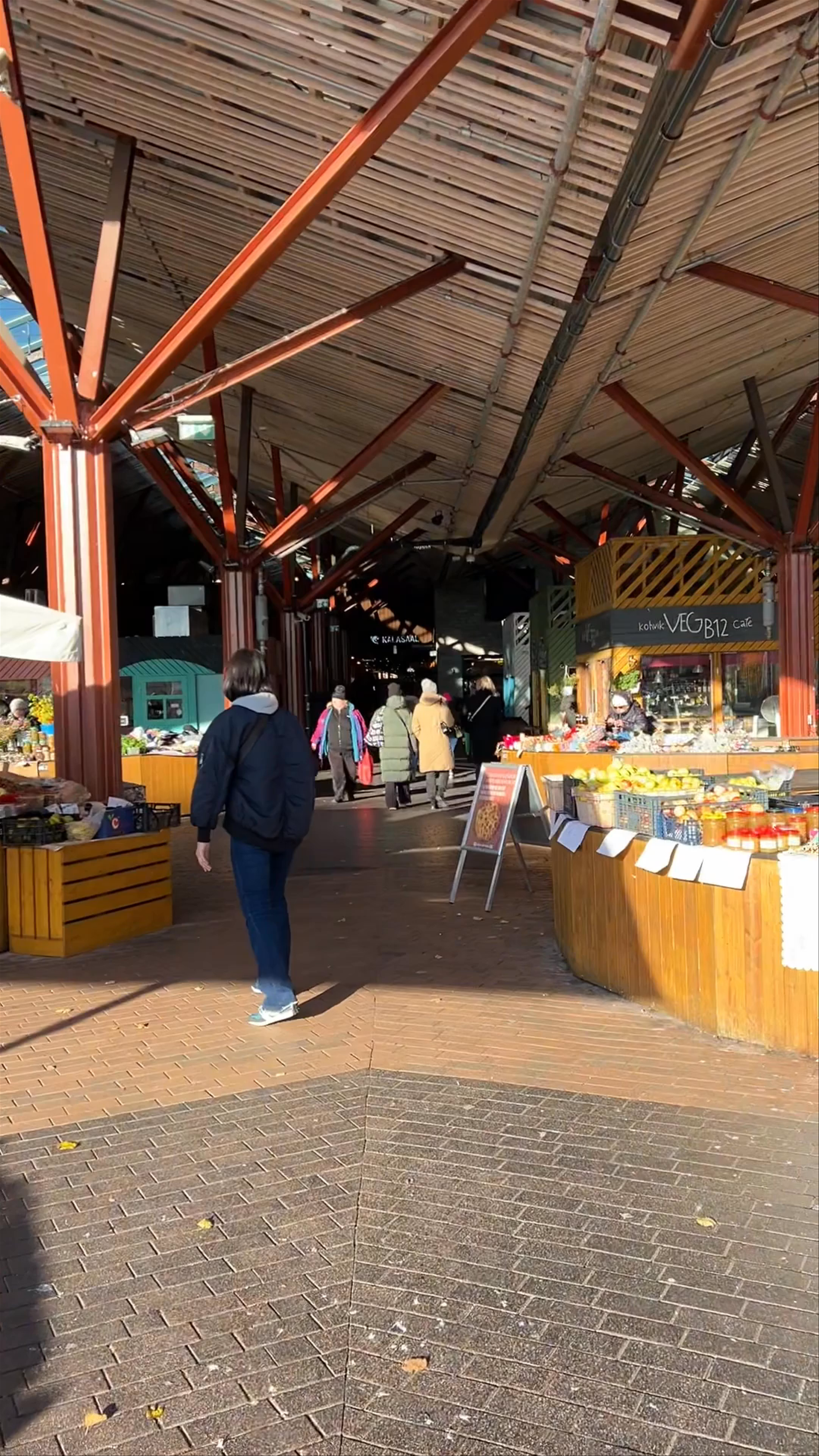 Balti Jaama Turg: Vibrant Market Life in Tallinn