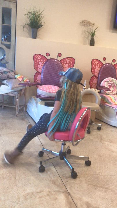 Nail Luxury - Kylie having a ball at Lux right now - Nail Salons Near Me - Thousand Oaks, California