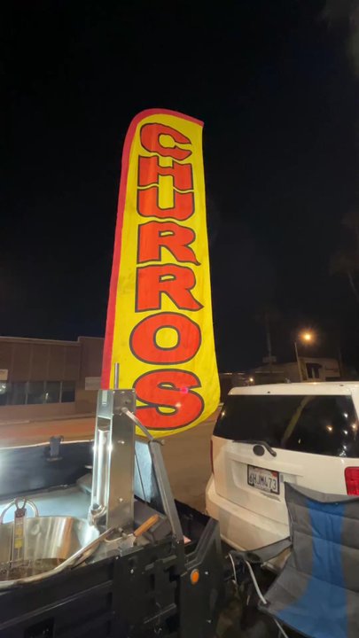 Churros En Caliente - look for the churro flag! - Desserts Near Me - Los Angeles, California