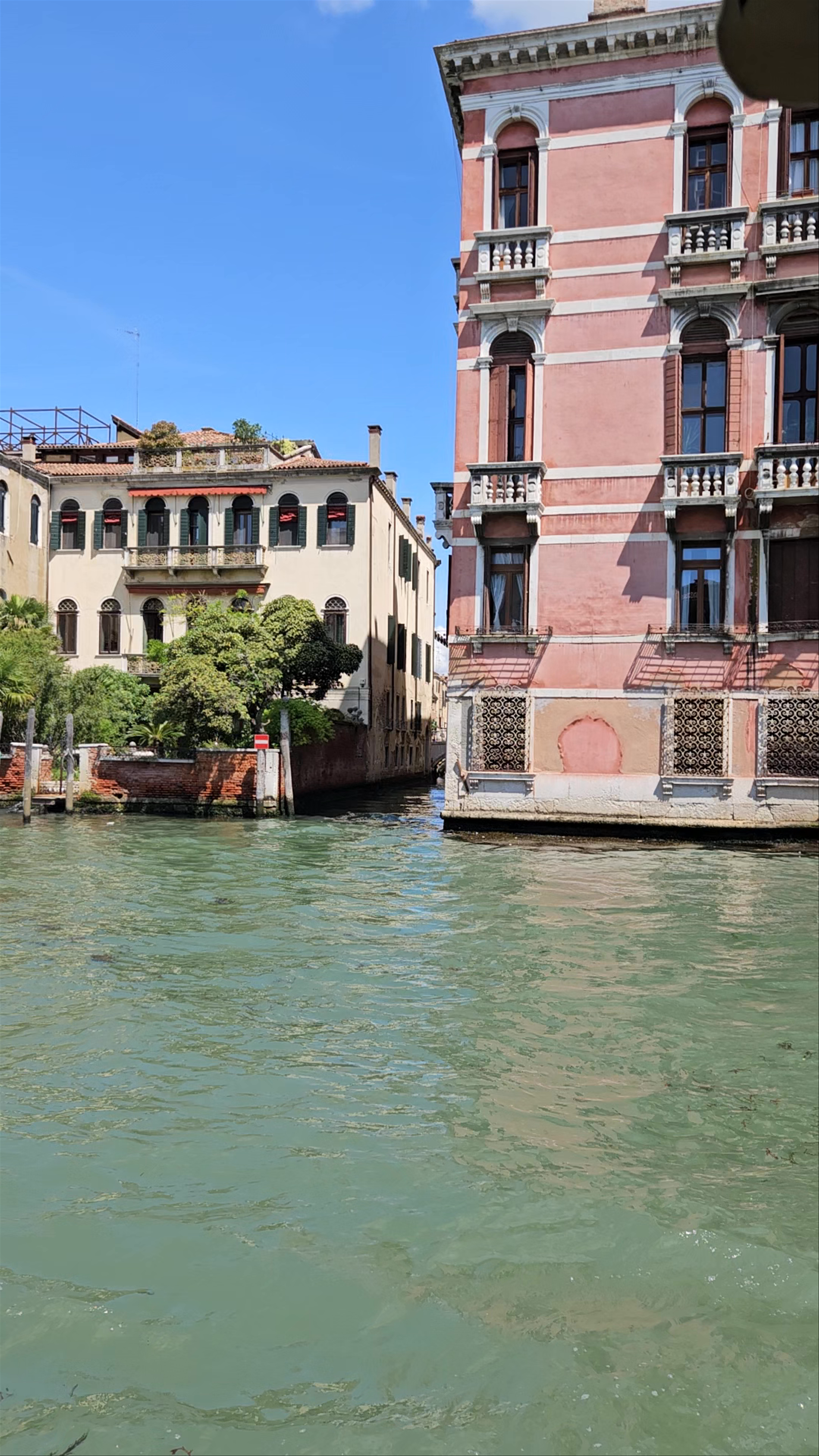 Grand Canal, Venice: A Sunlit Journey Through Historic Waterways