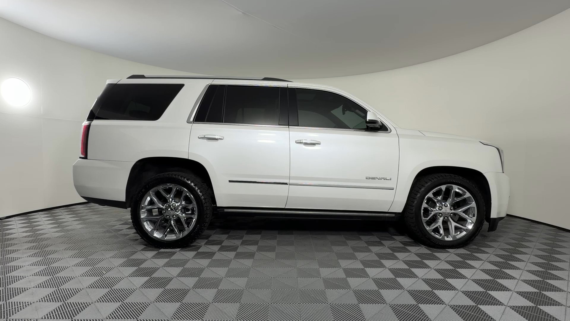 Three 21 Auto - #2051 - 2020 GMC Yukon Denali