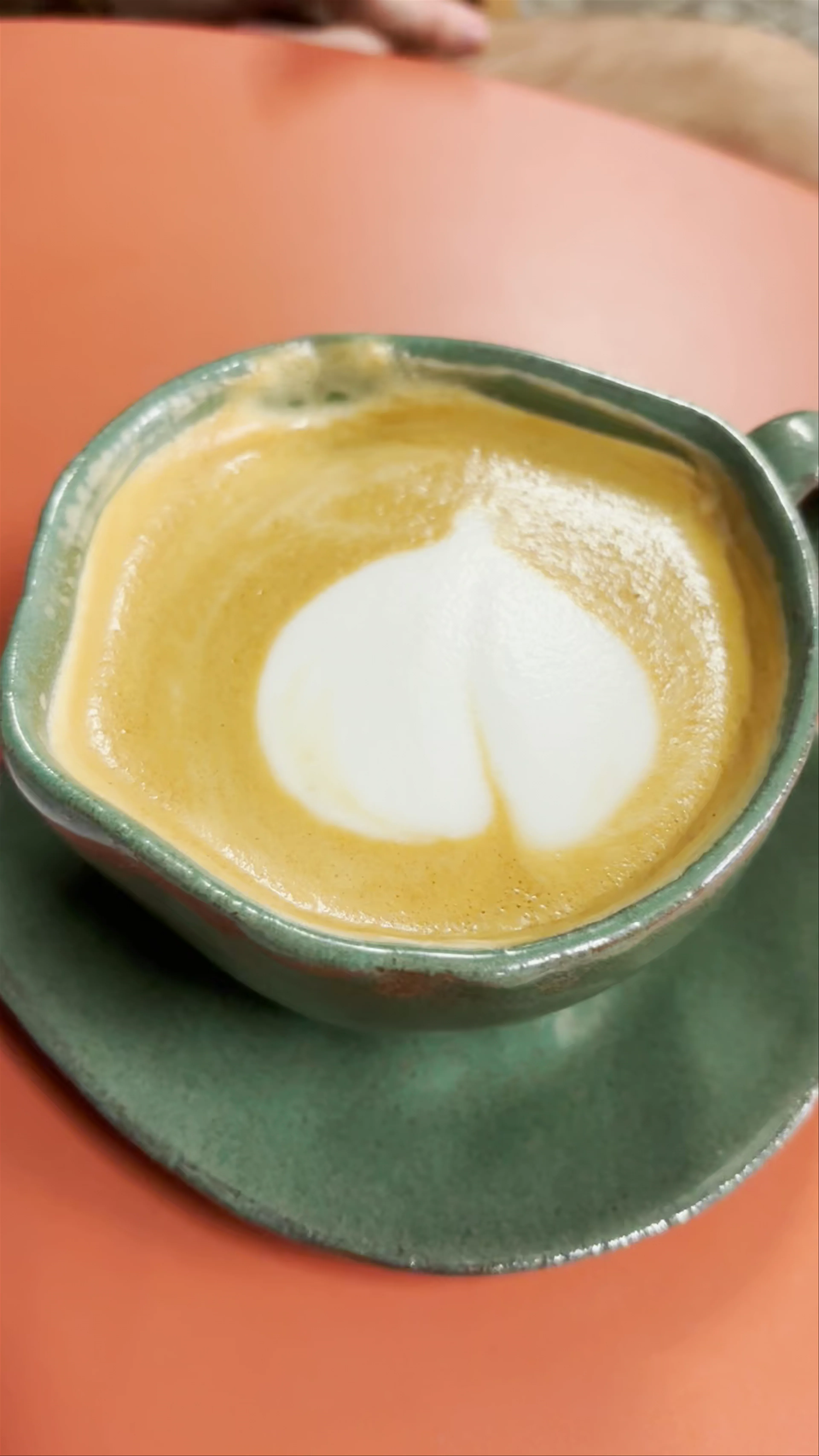 BRAVA doceria e café