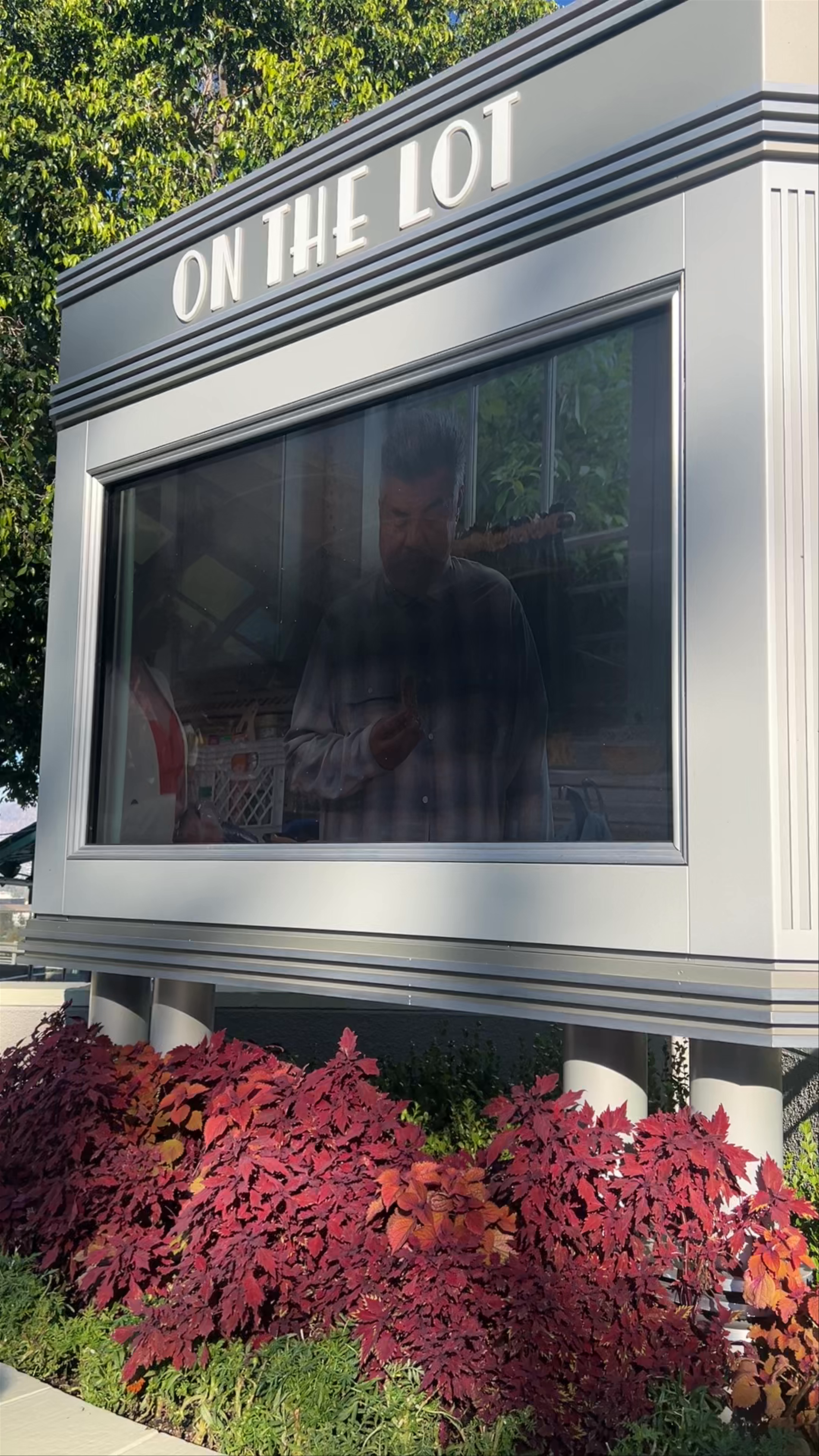 Universal Studio Tour: Iconic Hollywood Movie Magic Experience