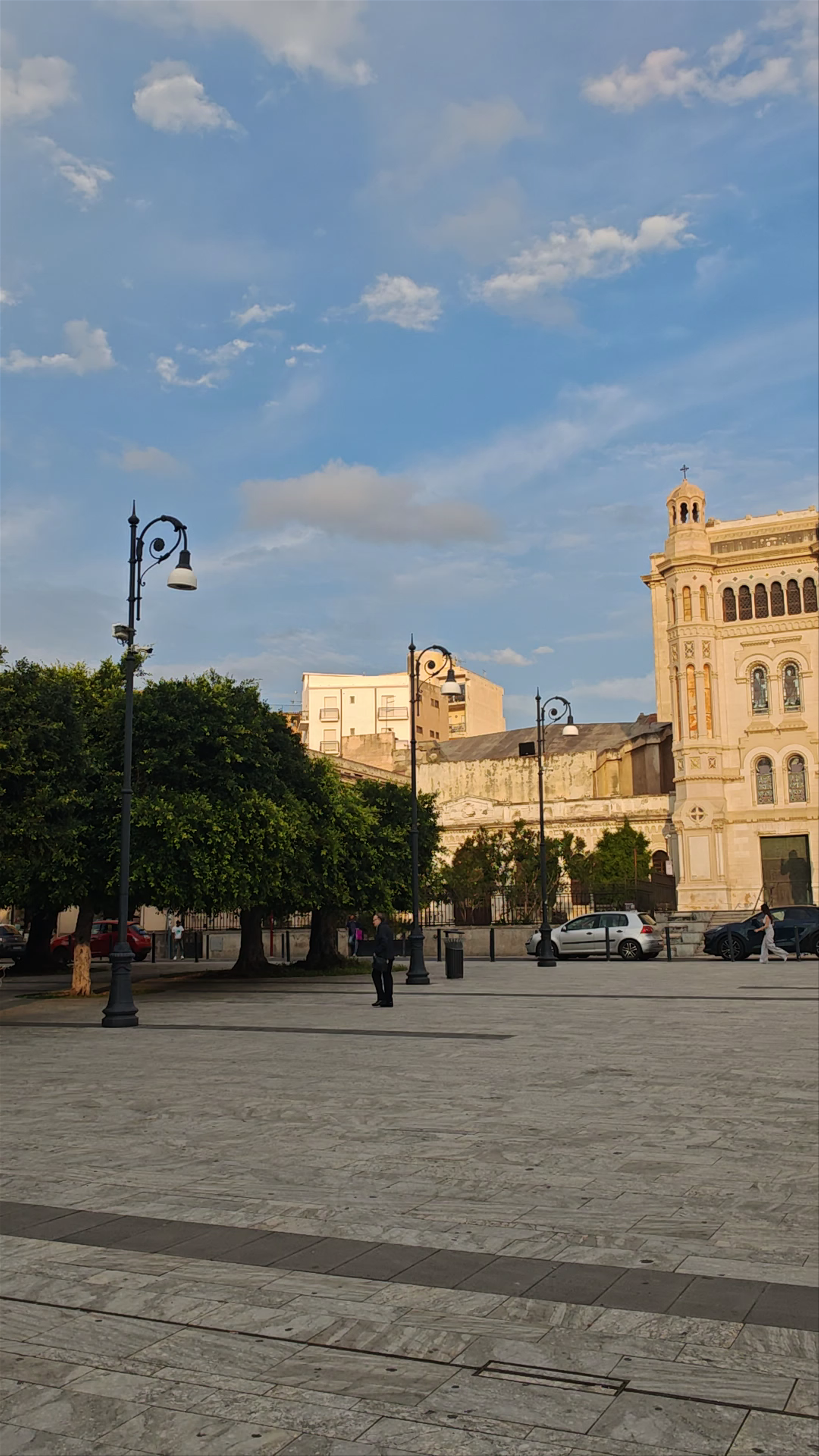 Basilica Cattedrale di Maria Santissima Assunta in Cielo: Twilight Serenity in Reggio Calabria