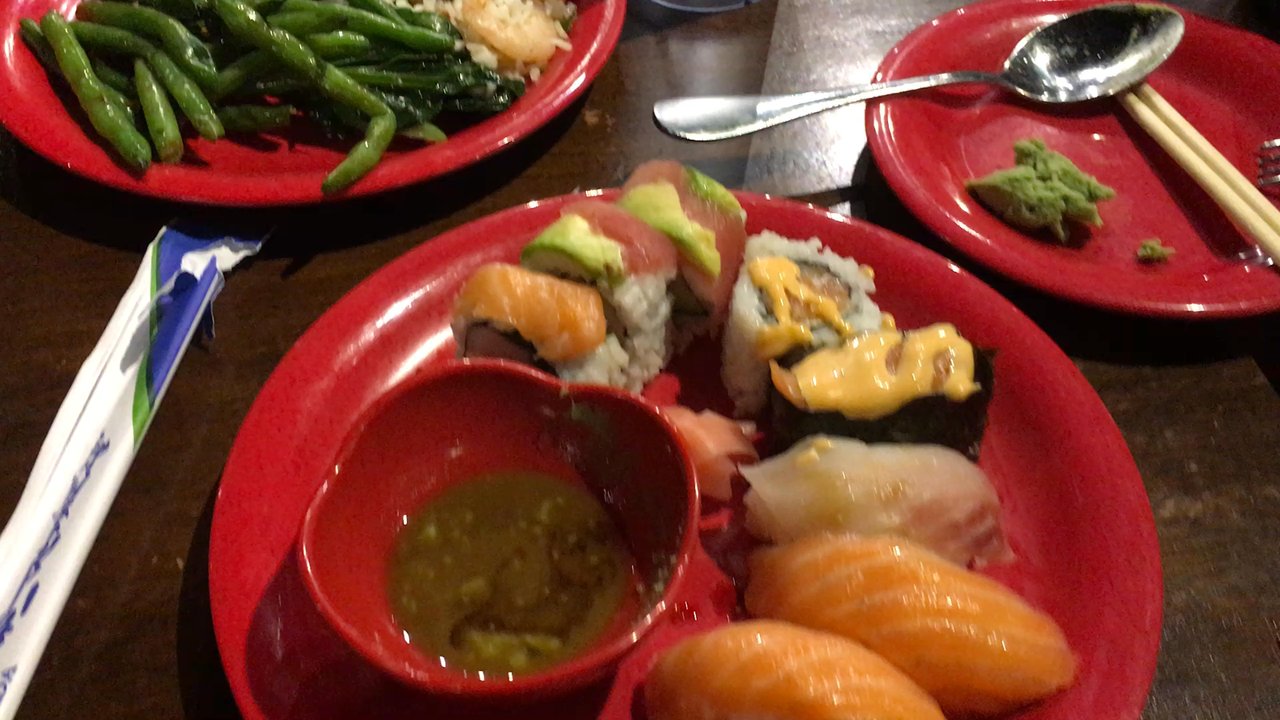 Ye's Buffet - Buffets Near Me - Winnipeg, Manitoba