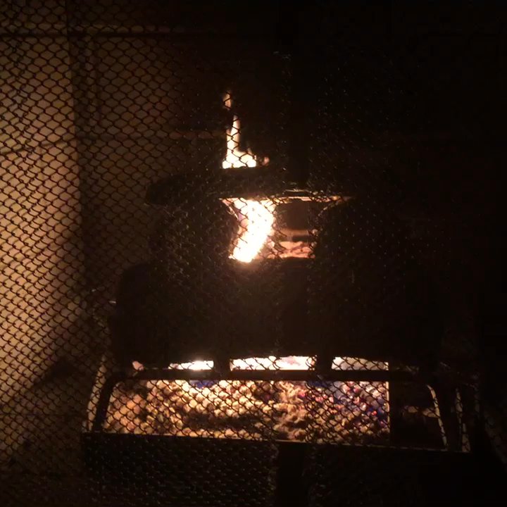 LaConner Channel Lodge - The fire. :) - Hotels Near Me - La Conner, Washington