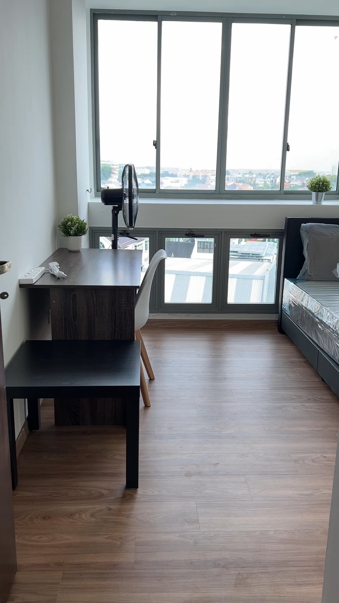 Common Room (Condo) for Rent in  Sunhaven - Image 5