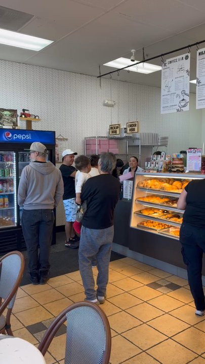 Monterey Donuts - Busy mornings - Donuts Near Me - Monterey, California