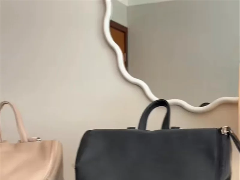 OiOi Nappy bag (click bait)