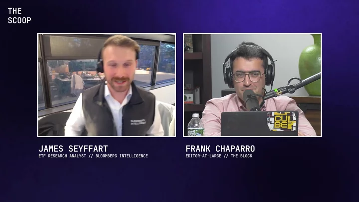BlackRock's Spot Bitcoin ETF Application has the SEC 'Backed into a Corner' | The Scoop Podcast