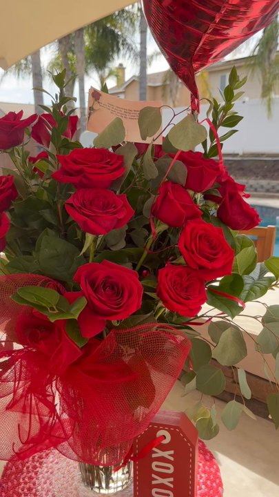Wes' Flowers - AMAZING quality! Seriously hard to stop looking at them! - Florists Near Me - Temecula, California