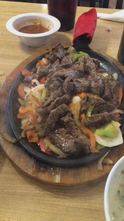 Tia's On The Bluff - Beef Fajitas - Bars Near Me - Fort Worth, Texas