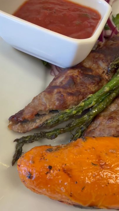 Lavash - Beef kebab. It's good, but was dry. It needs to be juice and lots of spices. If they figure it out then it will be 5 stars - Halal Near Me - Citrus Heights, California