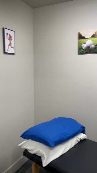 Move & Go Physio - Treatment room over looking the Pickleball courts - Physical Therapy Near Me - Bend, Oregon