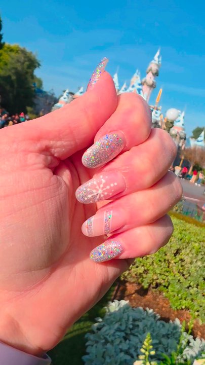 Gilbert Nail Lounge - Nail Technicians Near Me - Gilbert, Arizona