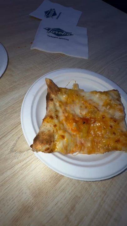 Taroko Sports - Pizza, super yummy and cheesy - Sports Bars Near Me - Katy, Texas