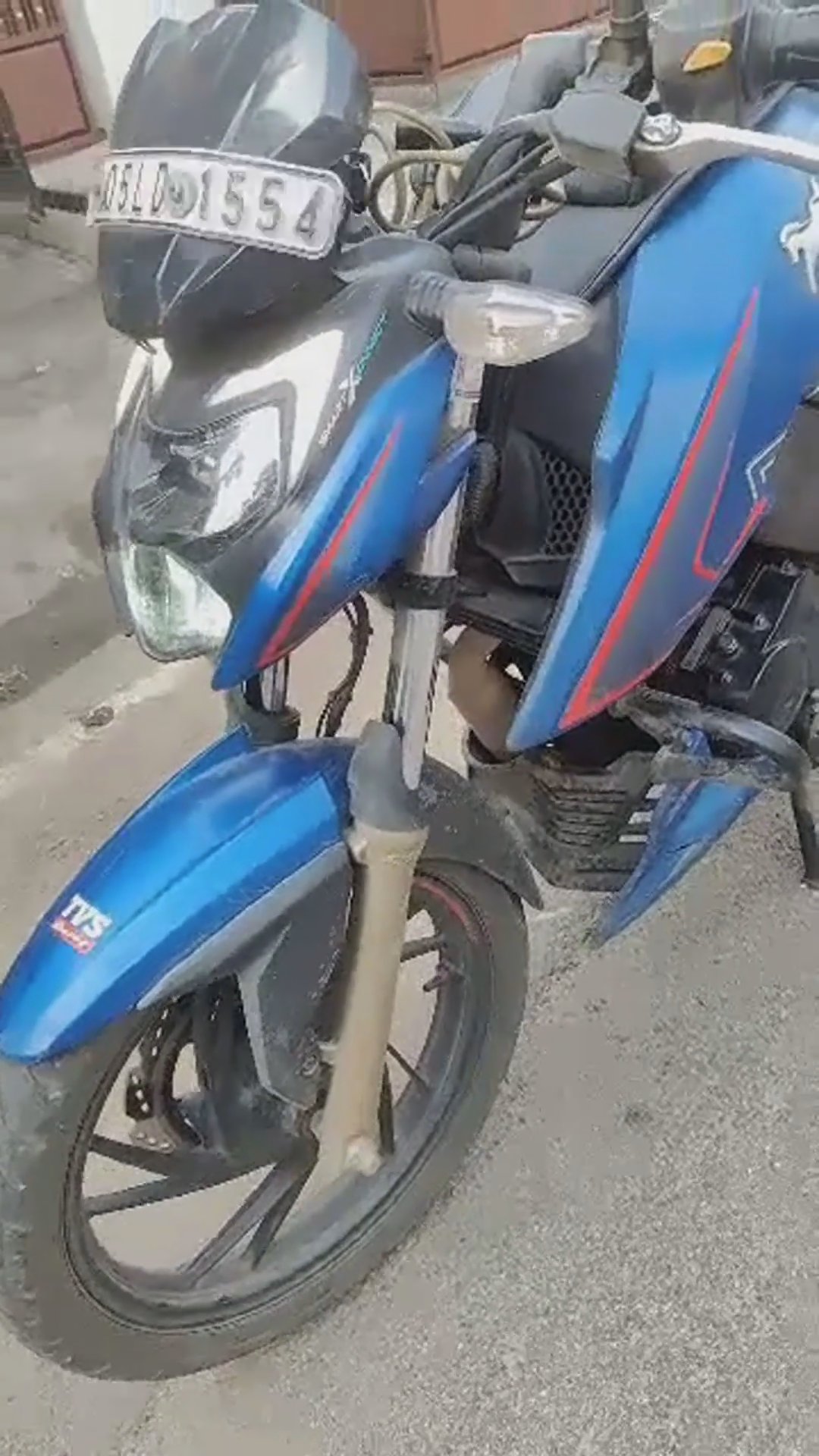 Walk-around video thumbnail