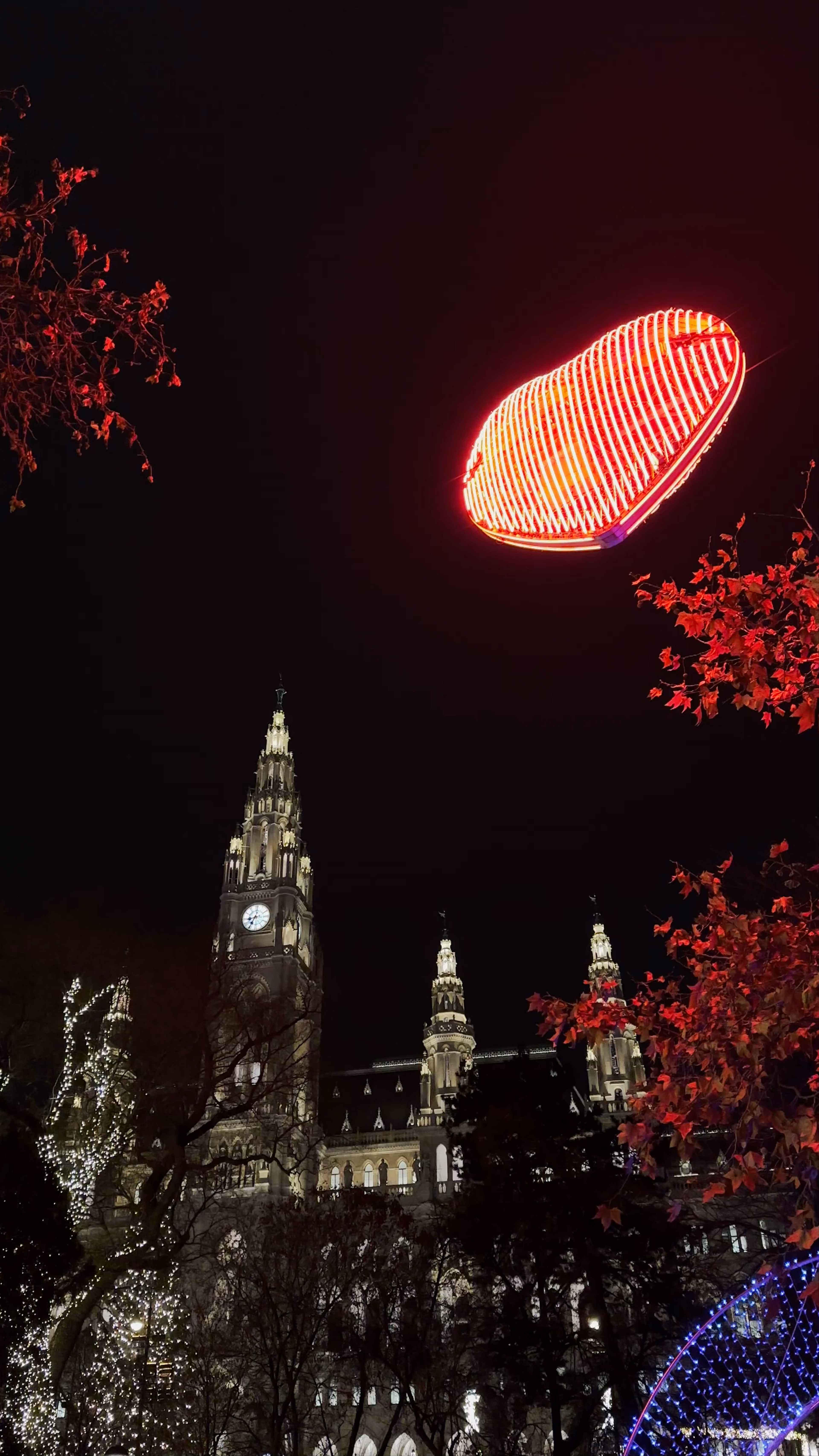 Christkindlmarkt am Rathausplatz