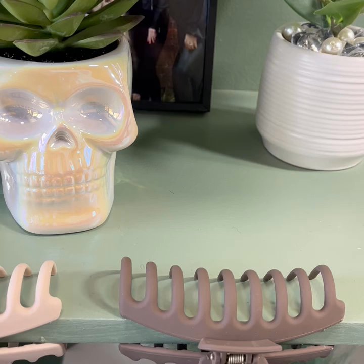 Salon Serenity - Retail shelf - Hair Salons Near Me - Boston, Massachusetts