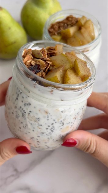 Spiced Pear Overnight Oats | alicelovesbreakfast