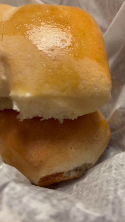 Texas Roadhouse - The beat bread - American Near Me - Nottingham, Maryland