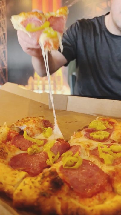 Pizza & Plants - Cheese pull! - Food Trucks Near Me