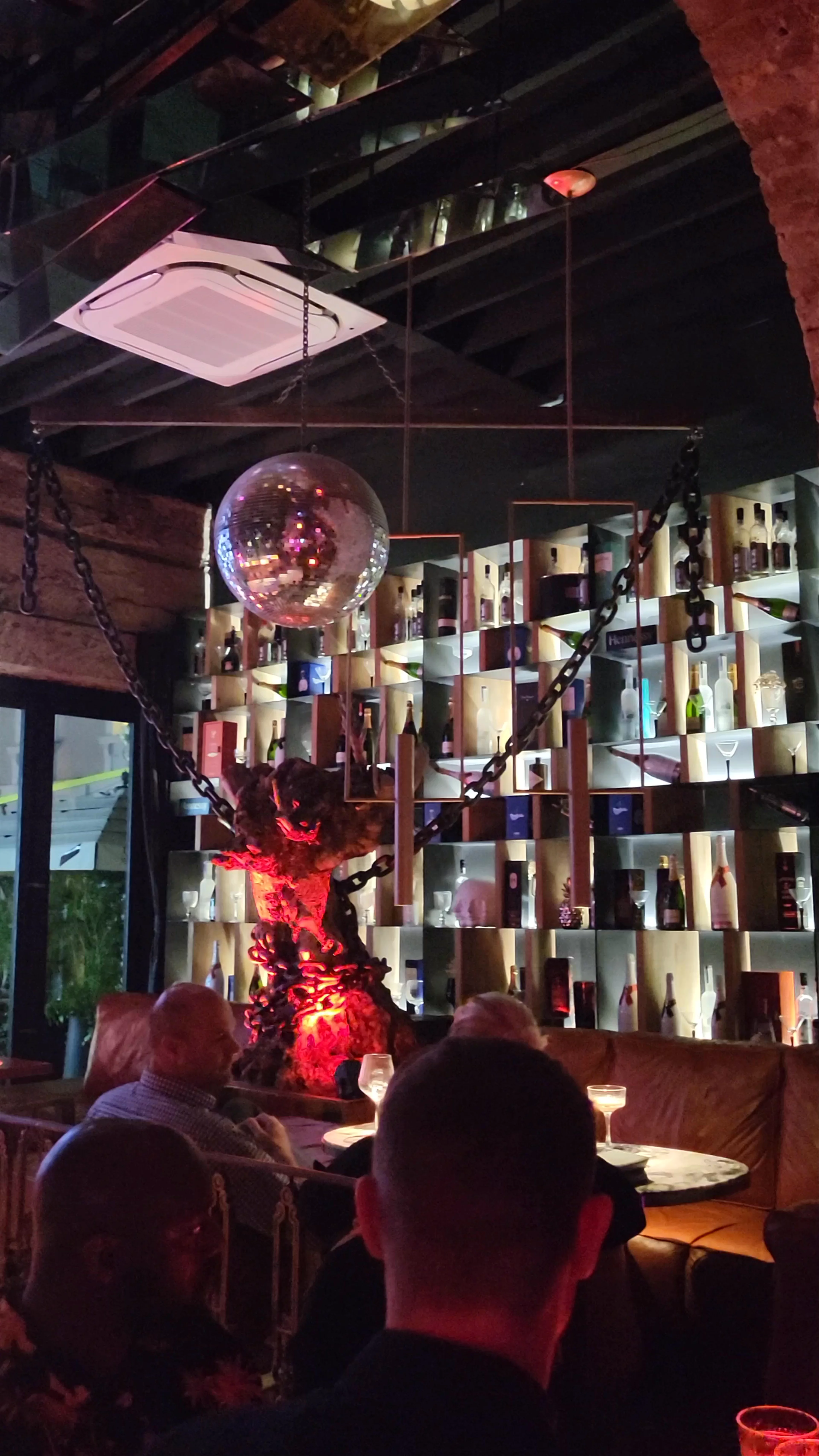 Olive Tree, Obala Hrvatskog narodnog preporoda, Split, Croatia