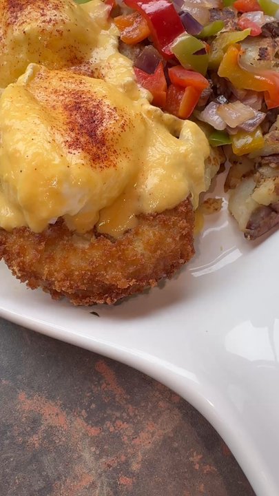 Huckleberry's - Crab cake Benedict - Breakfast & Brunch Near Me - Arlington, Texas