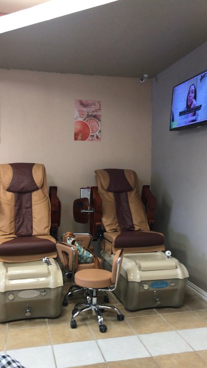 Top Nails & Spa - Amazing setup! - Nail Salons Near Me - Dallas, Texas