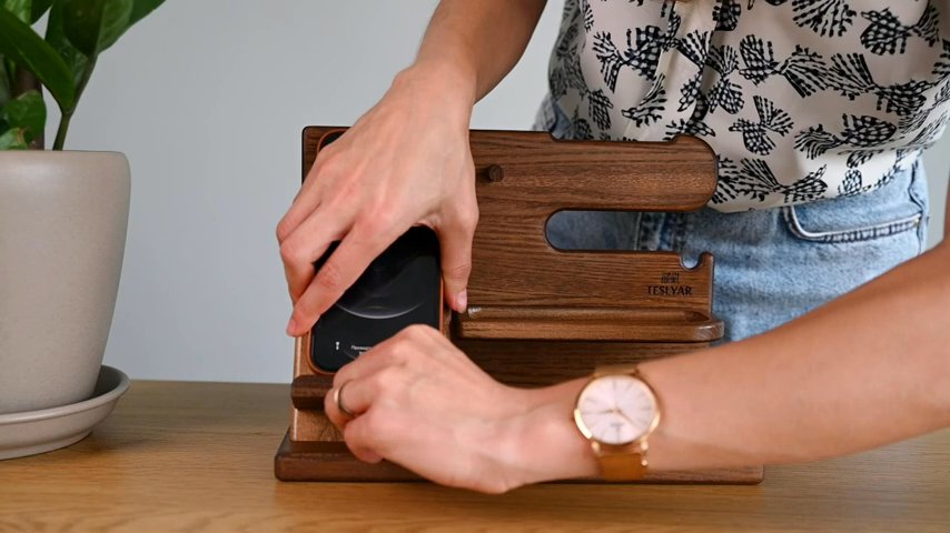 Father's Day Gifts: TESLYAR Wood Phone Docking Station Ash Key Holder Stand Watch Organizer