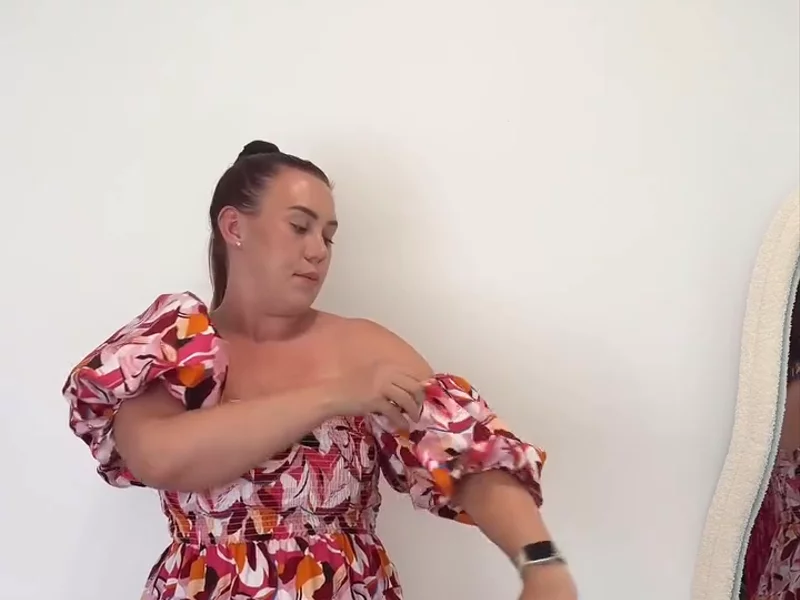 Esther and Co Try on