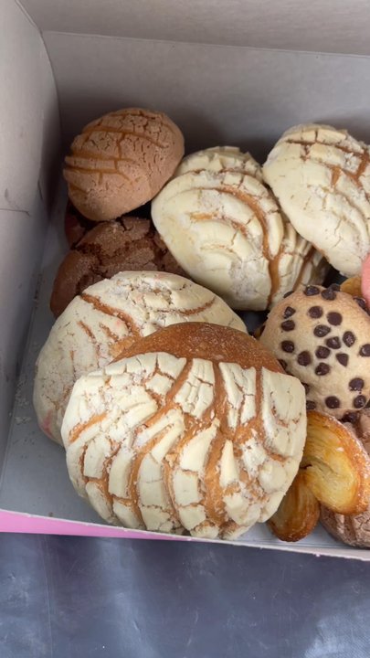 Alebrijes Bakery - Bakeries Near Me - Rancho Cucamonga, California