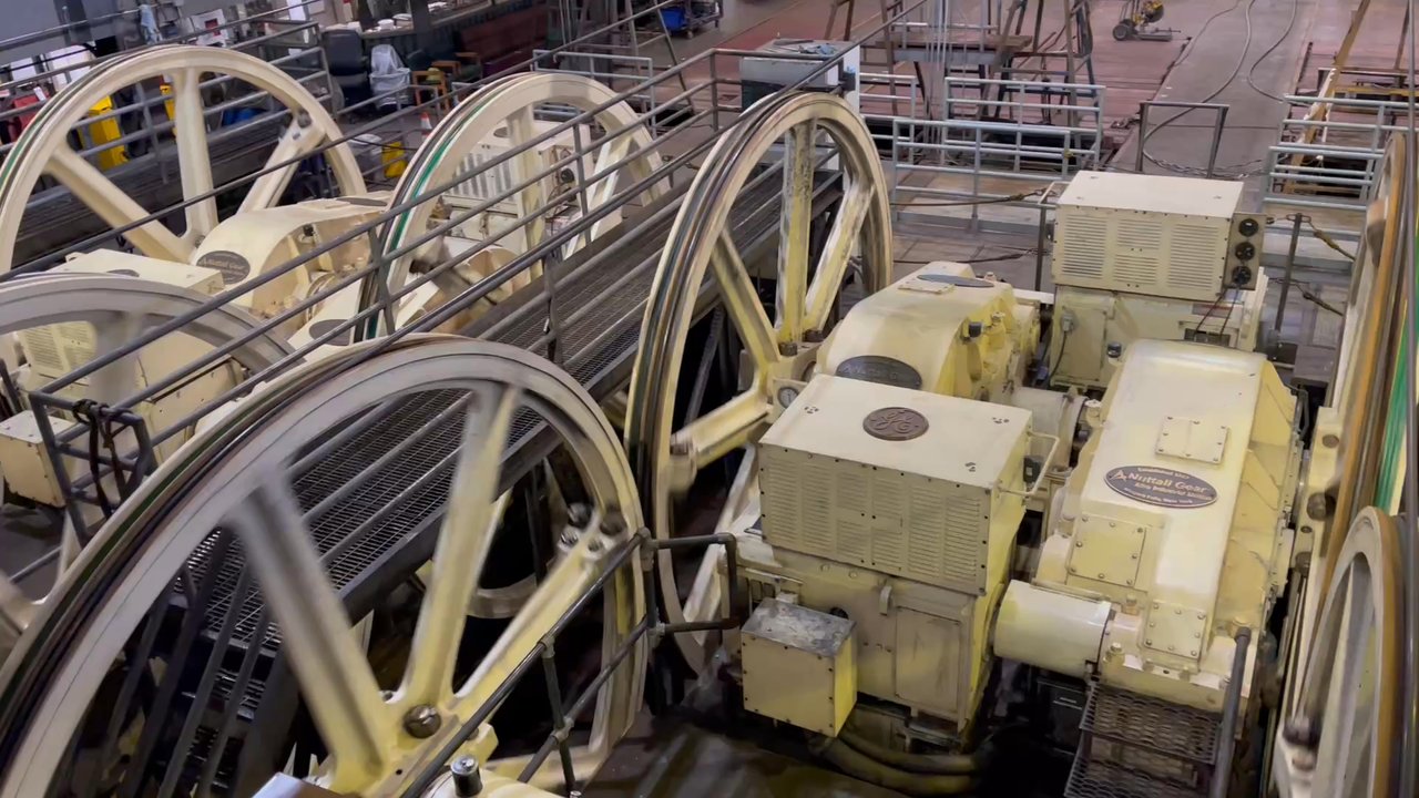 Cable Car Museum - Machinery - Museums Near Me - San Francisco, California
