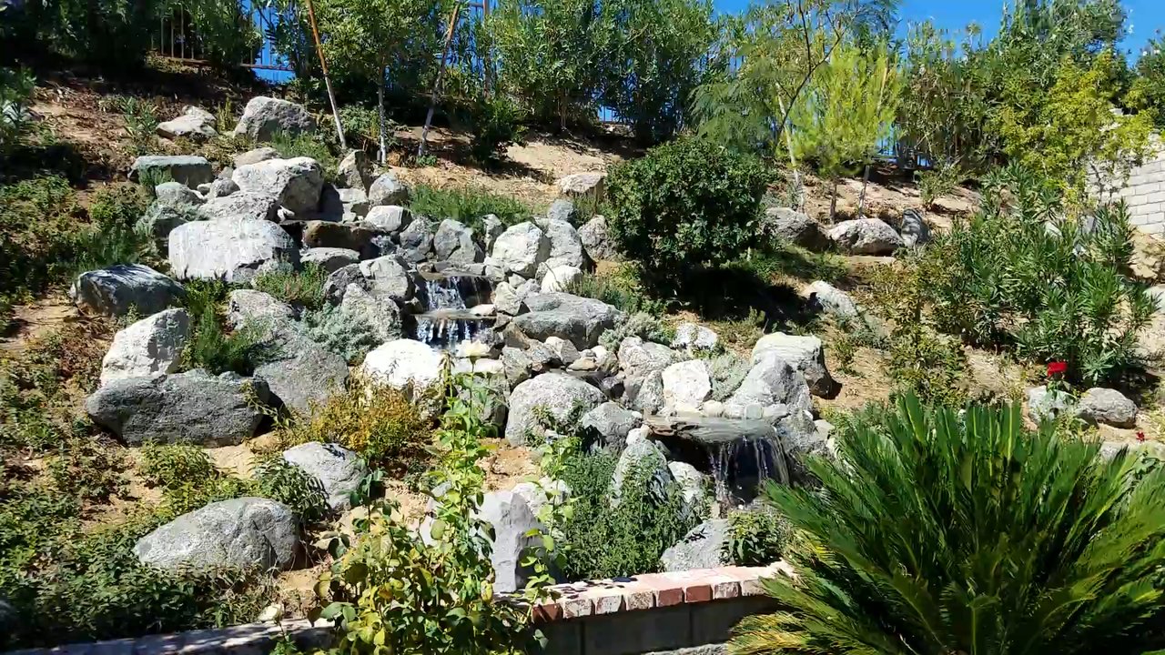 Greenbee Landscape - Greenbee water feature for Colorado transplants - Landscaping Near Me - Palmdale, California