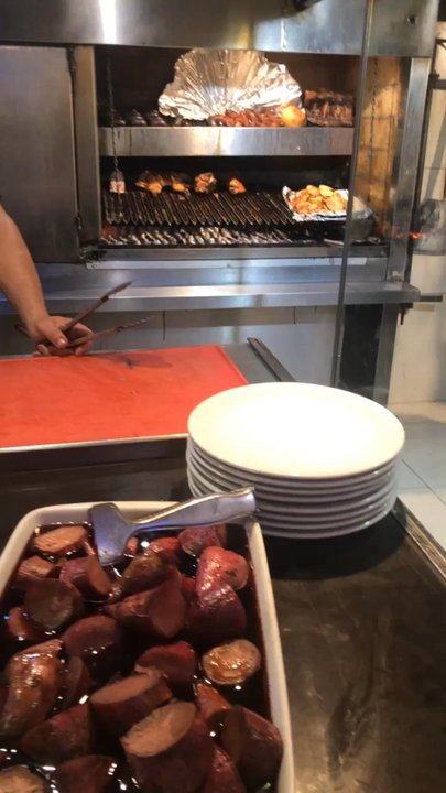 Brasas Argentinas - Comida fresca, y servicio al cliente es excelente - Buffets Near Me - Buenos Aires, C