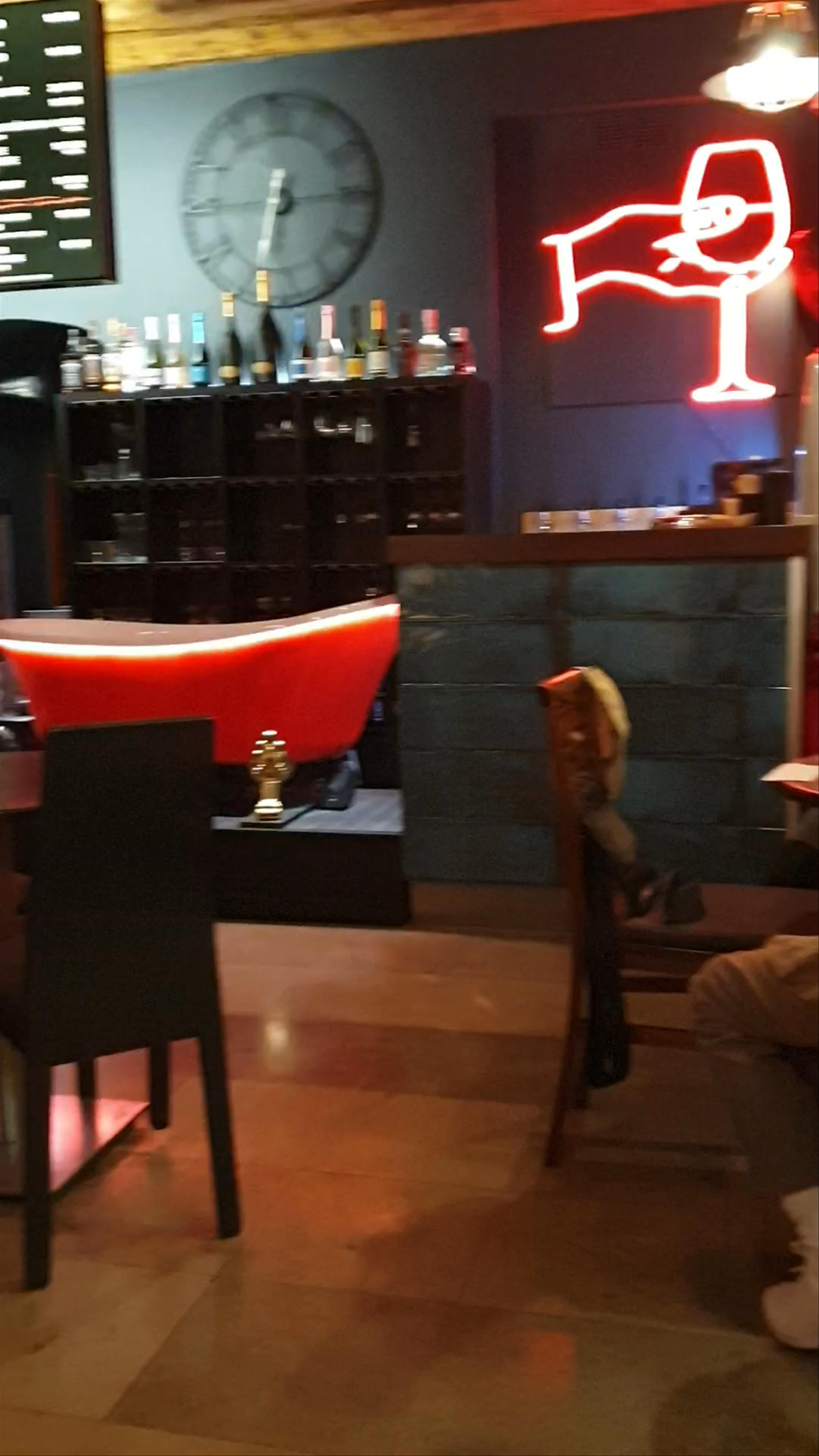 Prosecco Oyster Bar Experience in Kraków