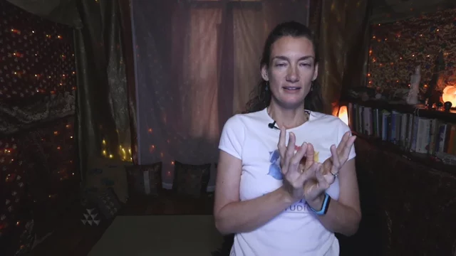 Day 2 (Meditation for Royalty in Service to the Divine): Meditate for Ourselves & the World 6 Day Challenge