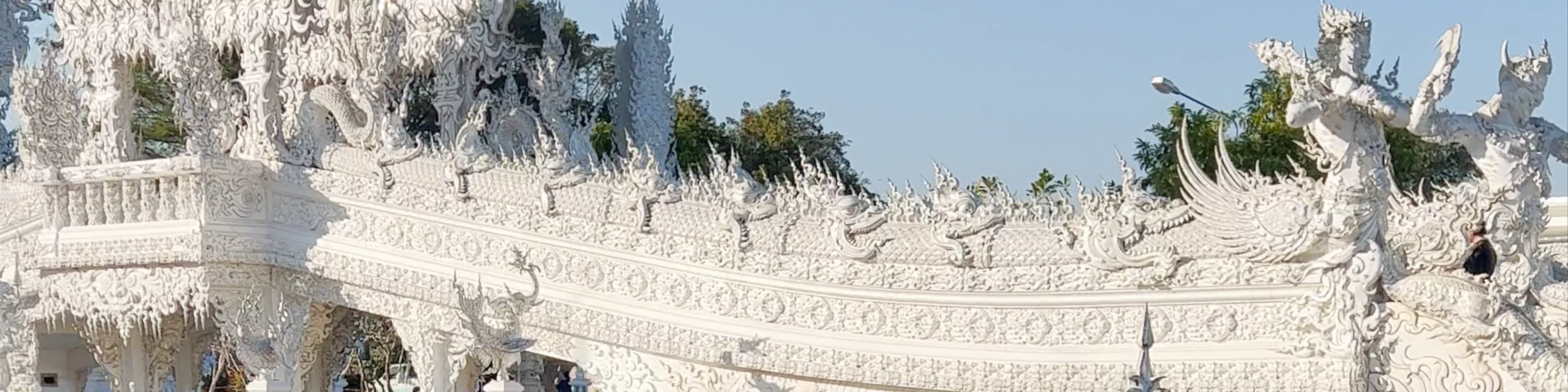 Wat Rong Khun - White Temple