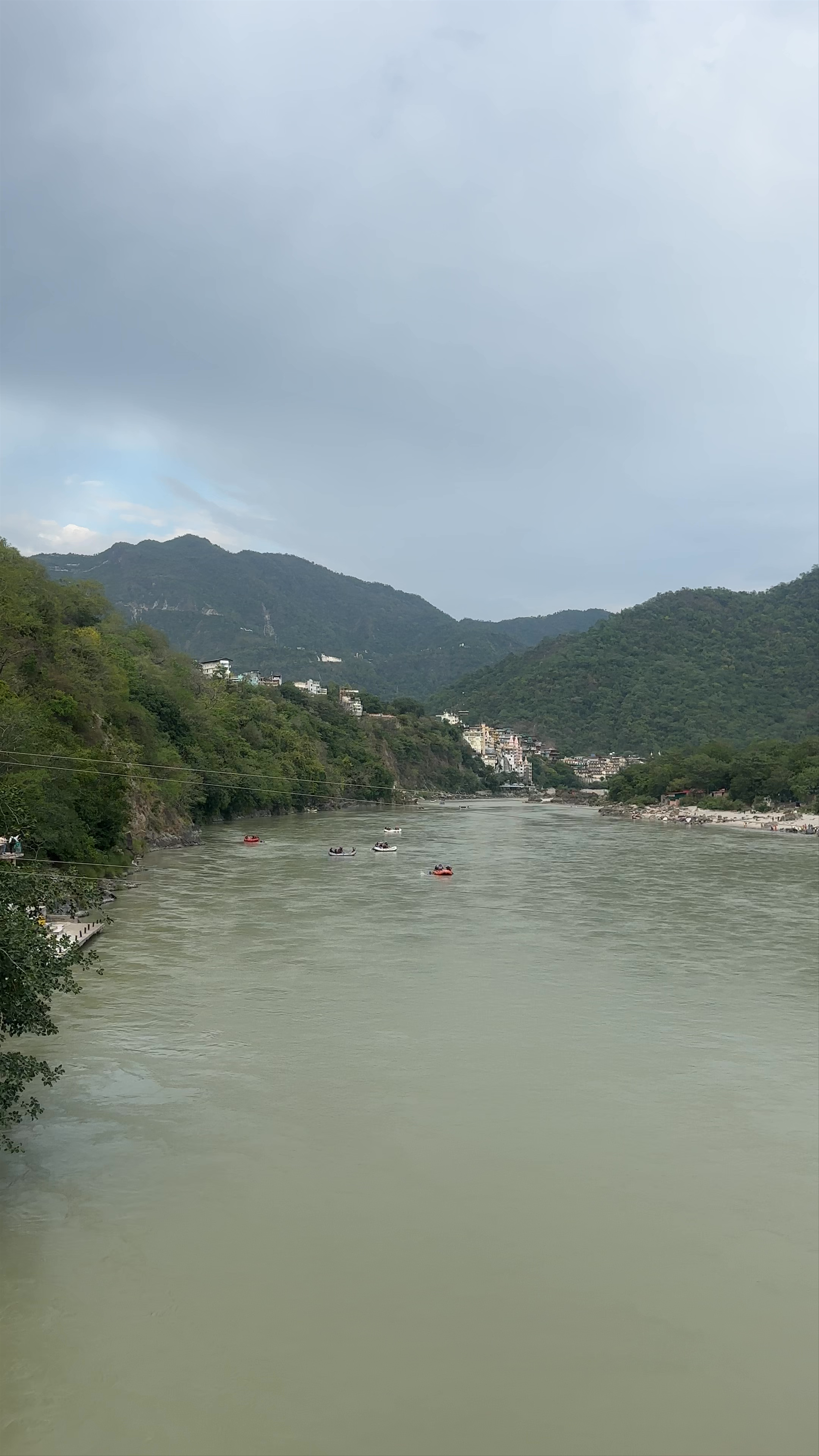 Triveni Ghat Serenity: Spiritual and Scenic Escape in Rishikesh