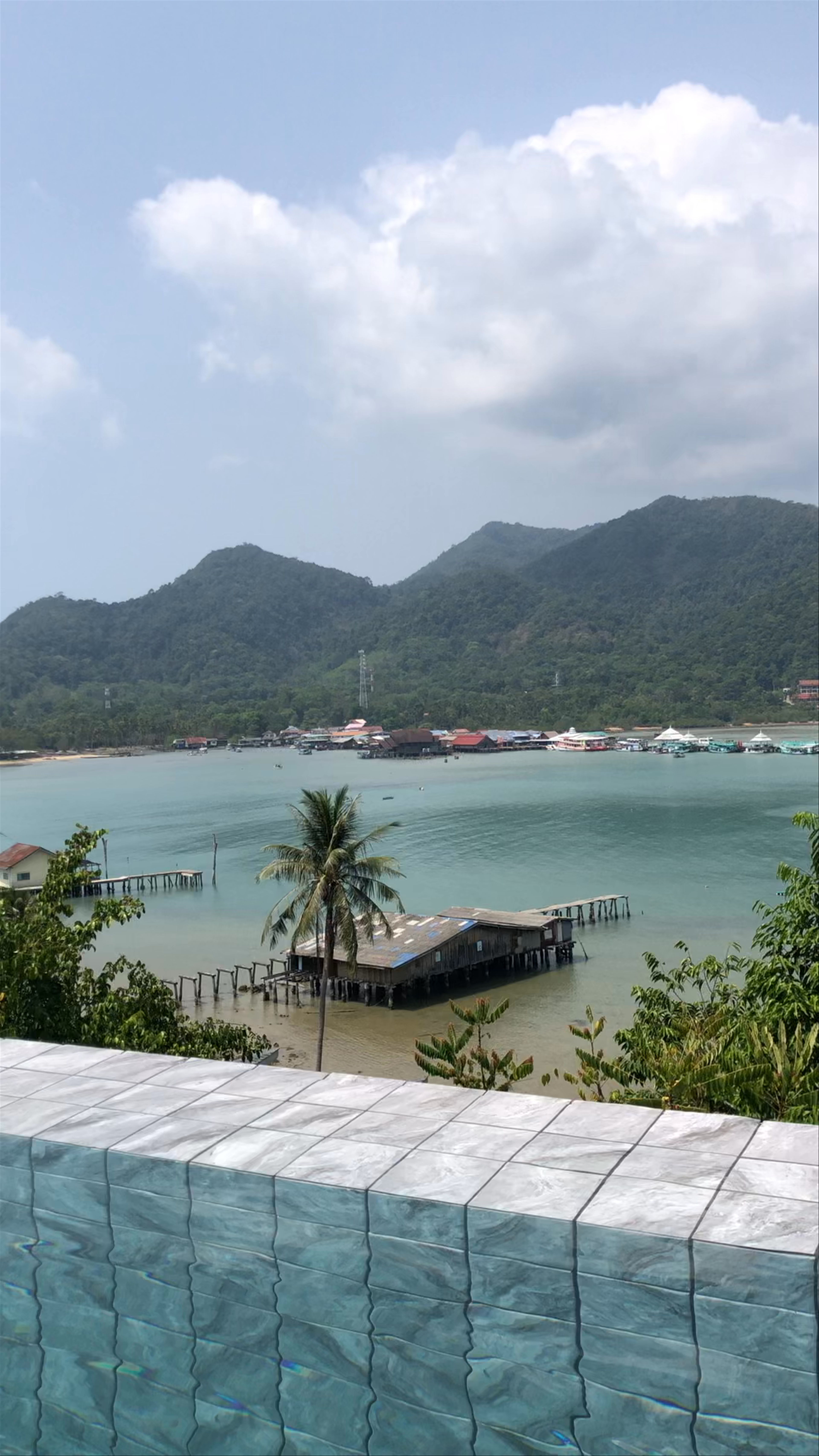 Bhuvarin Resort، 1 Koh Chang Tai