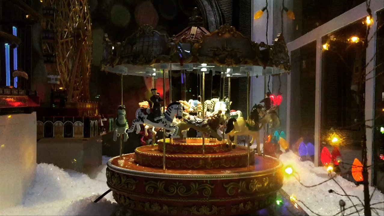 F. Dorian - Late night stroll. Love their holiday window display. - Arts & Crafts Near Me - San Francisco, California