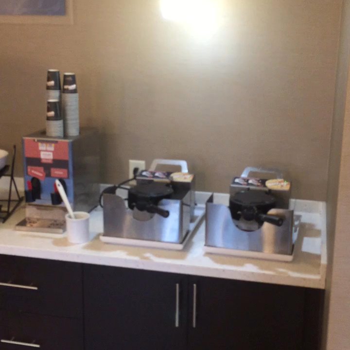 Comfort Inn Sylva - Cullowhee - Full breakfast - not just Key & Peele's Continental. - Hotels Near Me - Sylva, North Carolina