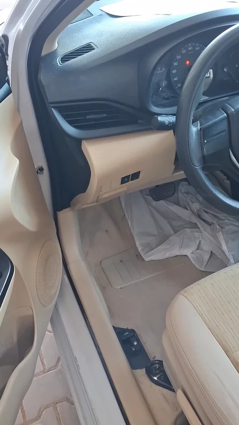 تويوتا يارس Y 2022