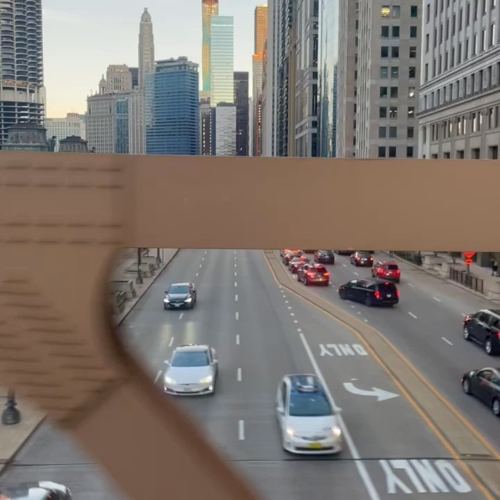 CTA - Merchandise Mart - Public Transportation Near Me - Chicago, Illinois