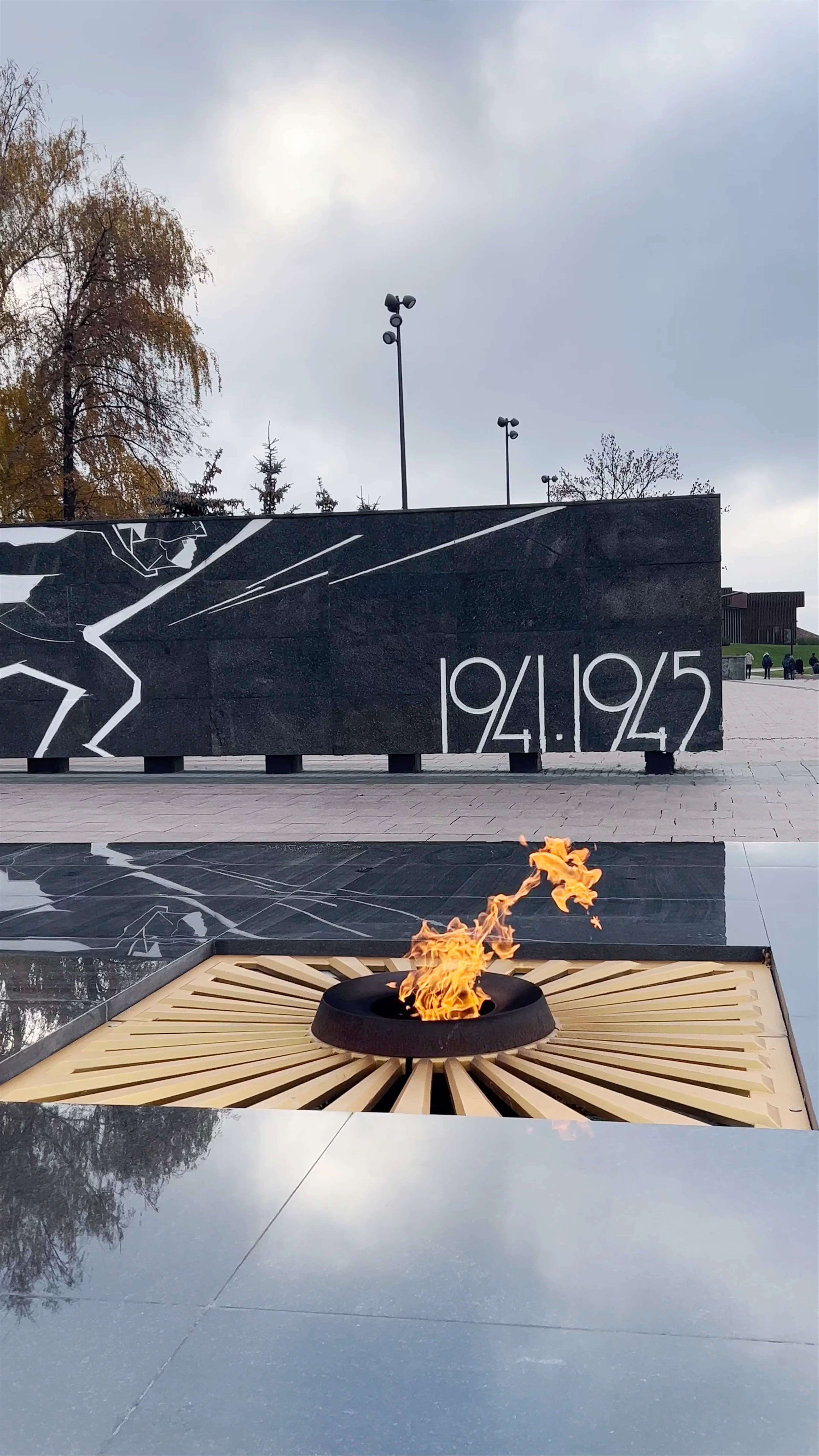 Nizhny Novgorod Kremlin, Minin and Pozharsky Square